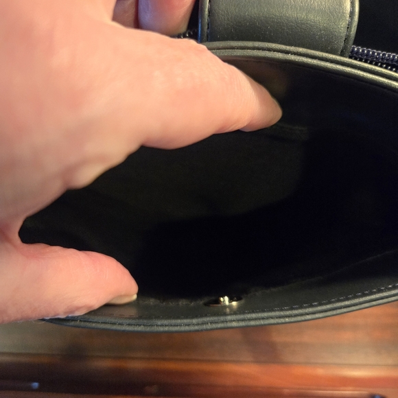 NWOT Nine West Black Leather Shoulder Bag - Picture 11 of 16